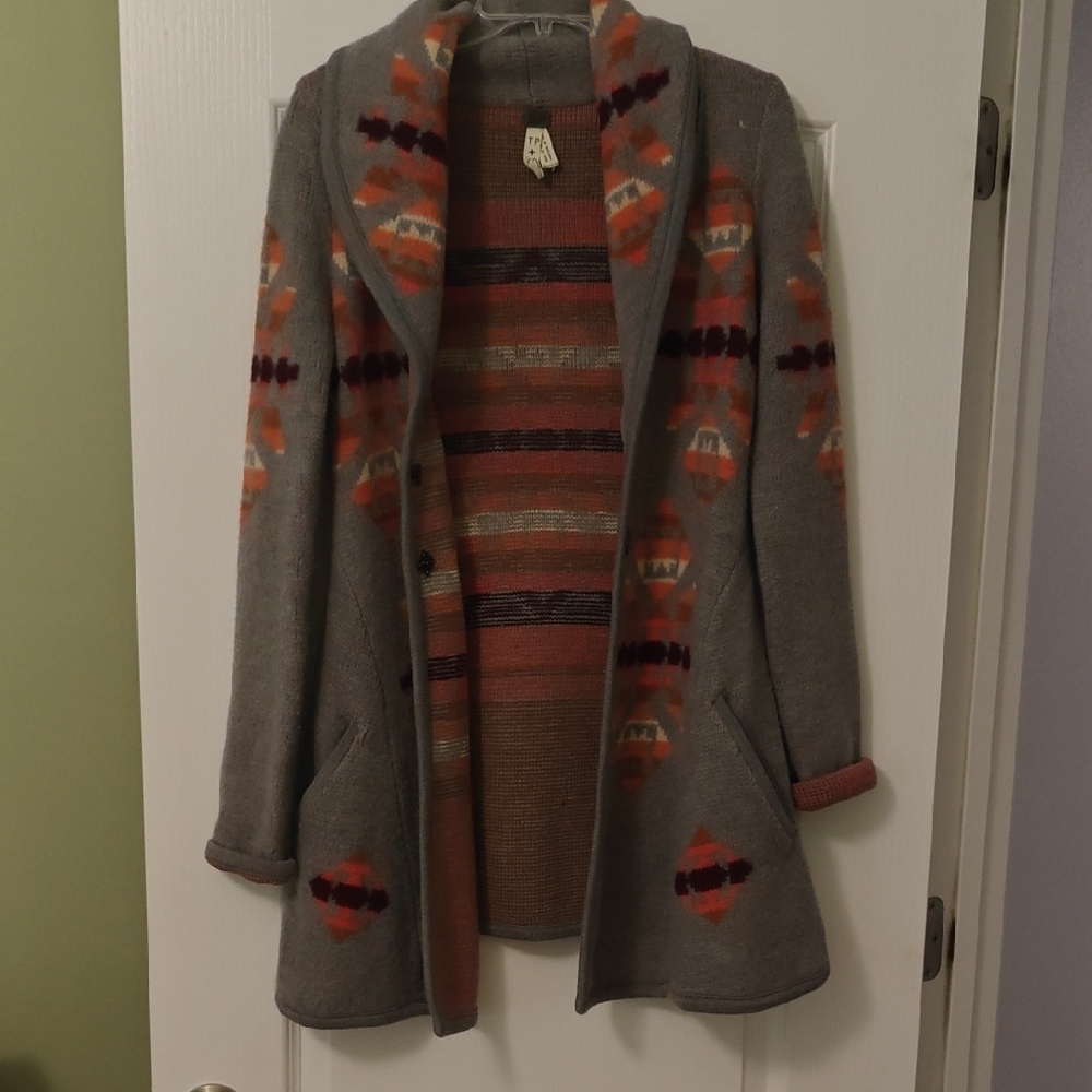Free People Gray and Pink Aztec Pattern Women's Sweater Cardigan Size XS